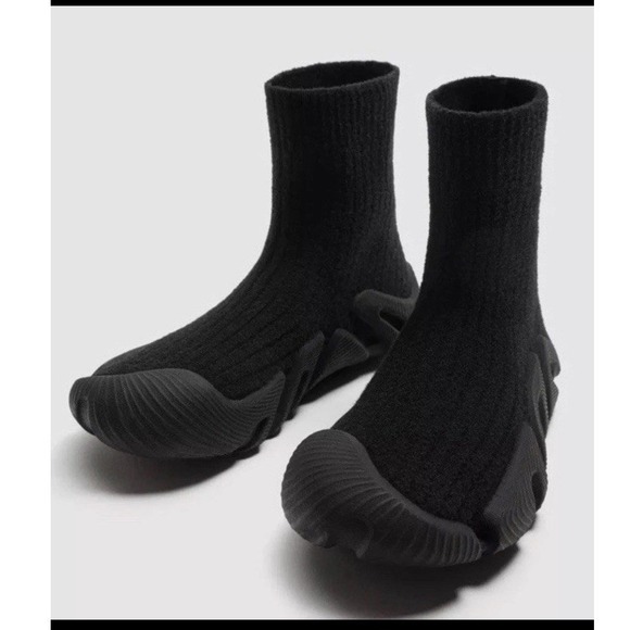 Zara Other - Zara Black Knit Sock High Top Slip-On Men's Athletic Sneakers Rubber Sole Size11